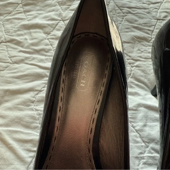 Coach Women’s Black Shiny Open Toe Heels Pumps with Coach Button Buckle - Picture 6 of 12